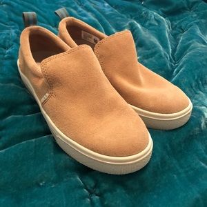 TOMS suede slip ons. Never worn!